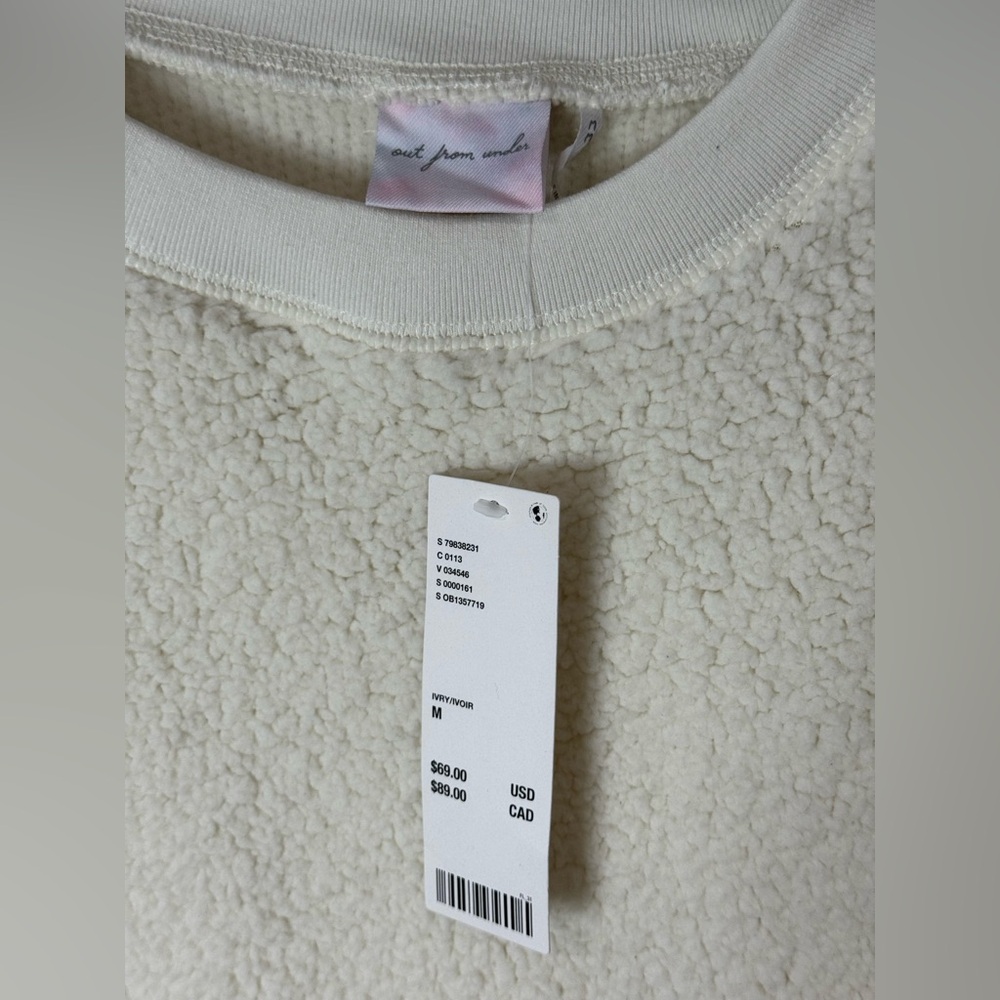 NEW URBAN OUTFITTERS Out From Under Sherpa Pullover Sweatshirt Size M - Picture 7 of 9